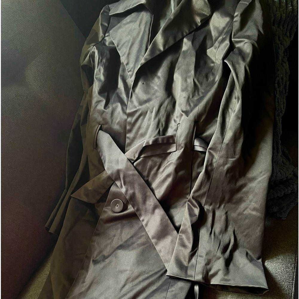 Black medium Kennith Cole New York style trench coat